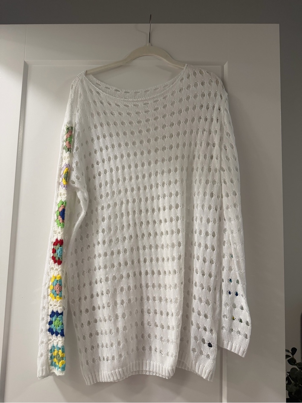 White Crochet Knit Women's Beach Cover Up with Multicolor Sleeve Accents